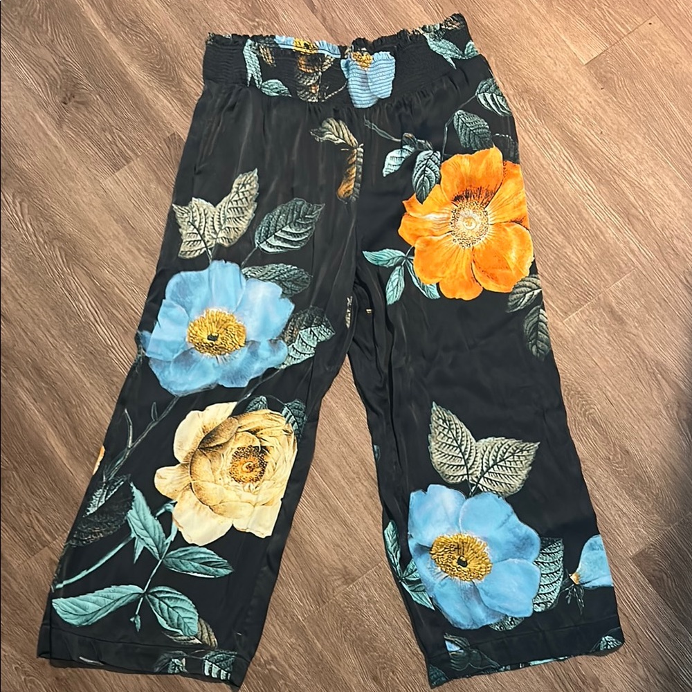 Floral Wide-Leg Pants